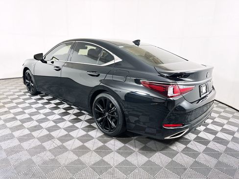 Used 2024 Lexus ES 350 F Sport w/ Accessory Package (Z2) FWD image 5