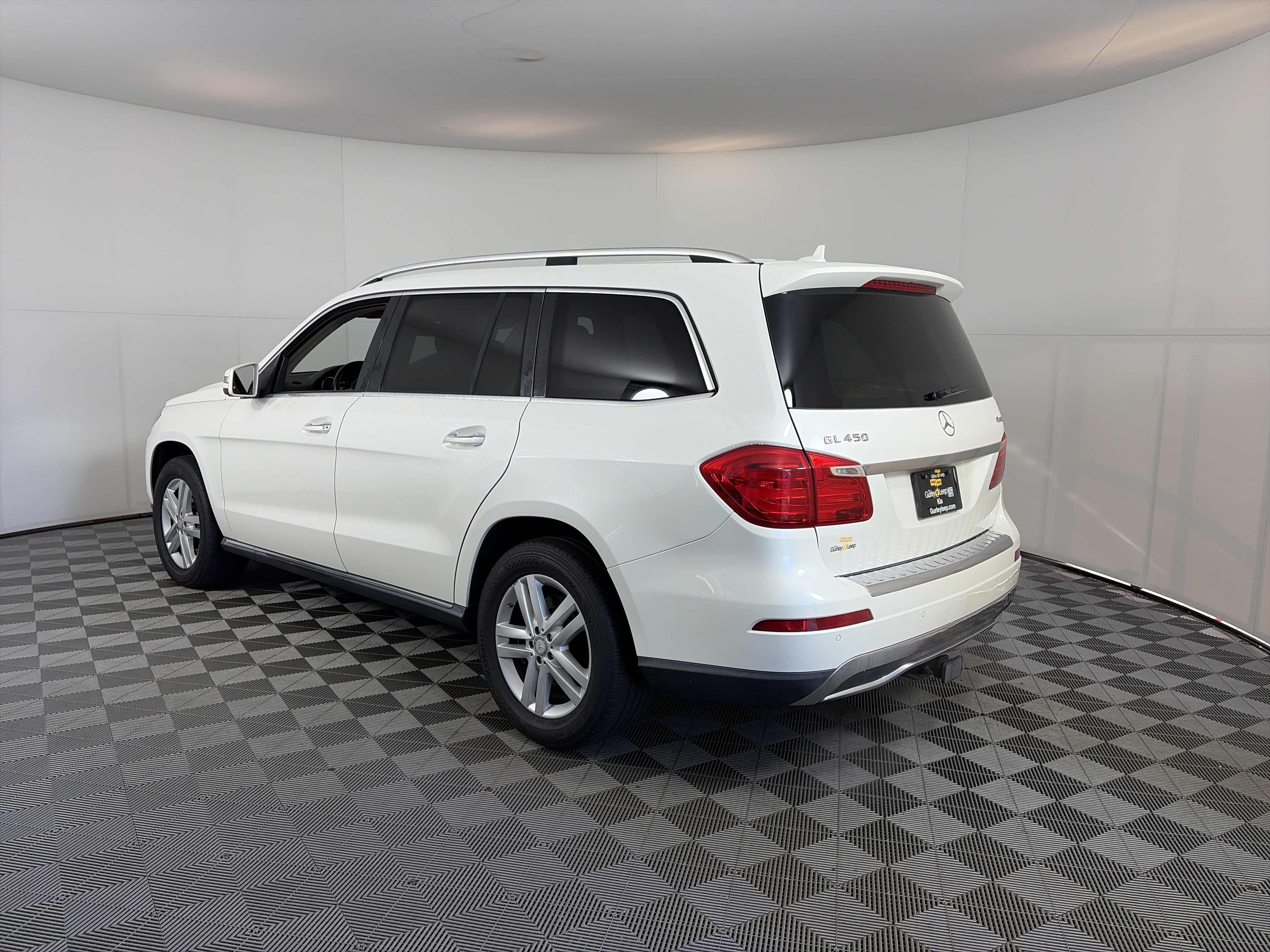 Used 2013 Mercedes-Benz GL 450 4MATIC image 8