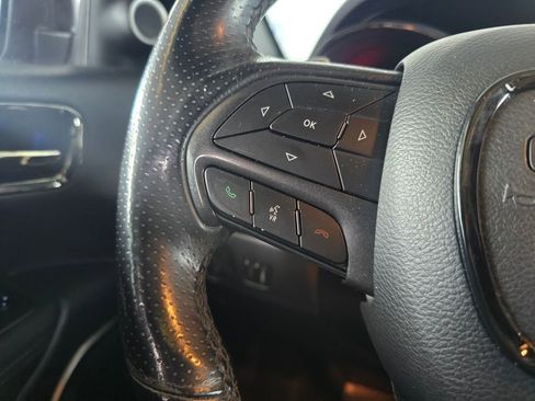 Used 2019 Dodge Durango R/T w/ Technology Group AWD/4WD image 45