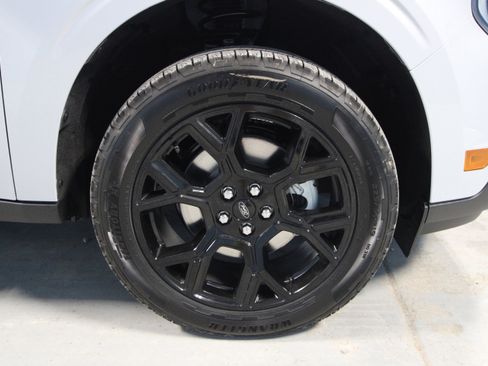 New 2026 Ford Maverick XLT AWD/4WD image 26