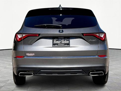 Used 2023 Acura MDX FWD w/ Technology Package image 4