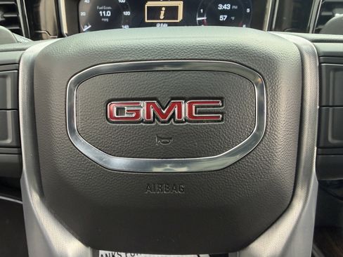 Used 2023 GMC Sierra 1500 Elevation w/ X31 Off-Road Package image 38