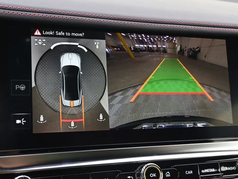 New 2025 Bentley Flying Spur Plug-In Hybrid image 34