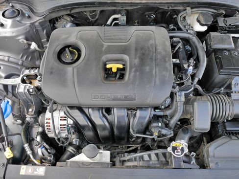 Used 2024 Kia Forte LXS FWD image 31