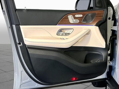 New 2026 Mercedes-Benz GLE 350 4MATIC image 11