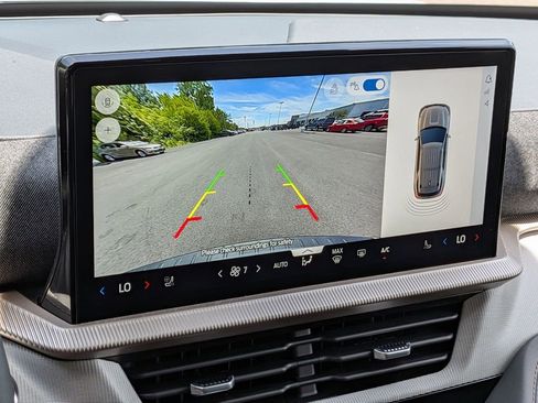 New 2026 Ford Explorer Active w/ Active Comfort Package AWD/4WD image 15