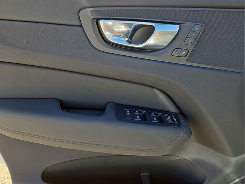 New 2026 Volvo XC60 B5 Plus w/ Protection Package Premier image 21