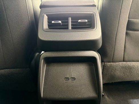 New 2026 Chevrolet Equinox EV LT image 23