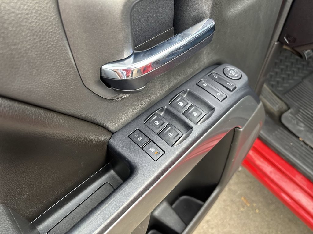 Used 2016 Chevrolet Silverado 1500 LT w/ All Star Edition AWD/4WD image 27