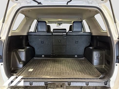 Used 2016 Toyota 4Runner SR5 Premium image 27