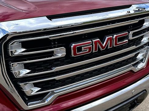 Used 2020 GMC Sierra 1500 SLT image 38