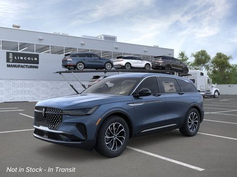 New 2026 Lincoln Nautilus Premier AWD/4WD image 1