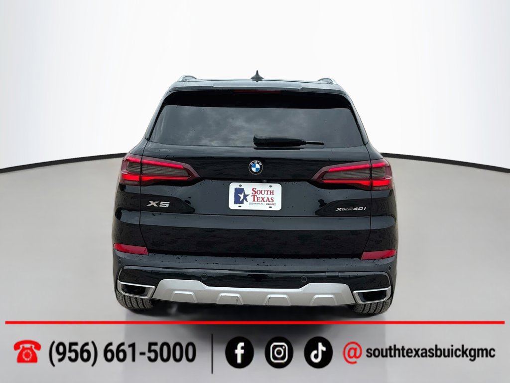 Used 2022 BMW X5 xDrive40i AWD/4WD image 7