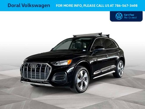Used 2023 Audi Q5 2.0T Premium Plus w/ Premium Plus Package AWD/4WD image 1