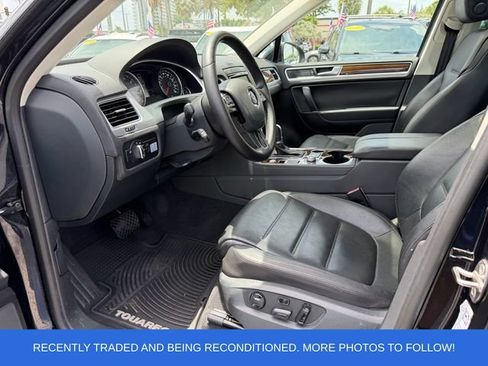Used 2016 Volkswagen Touareg TDI AWD/4WD image 11