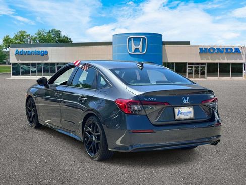 Certified 2024 Honda Civic Sport image 5