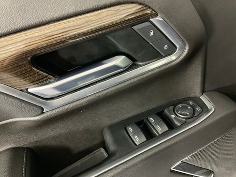 Used 2022 Chevrolet Silverado 1500 LT image 27