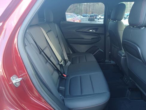 Used 2023 Chevrolet TrailBlazer RS w/ Sun and Liftgate Package image 18