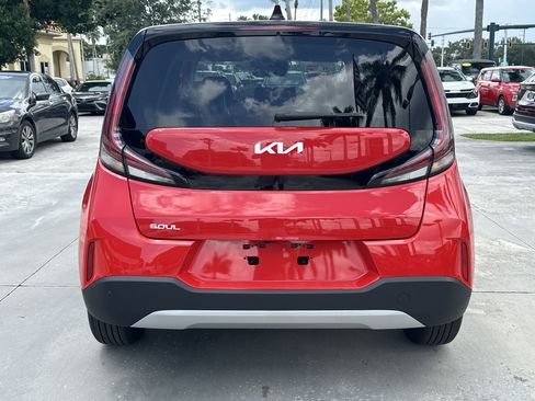 New 2025 Kia Soul LX w/ LX Technology Package image 7