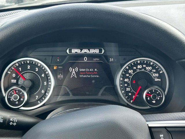 New 2027 RAM 1500 Express AWD/4WD image 33