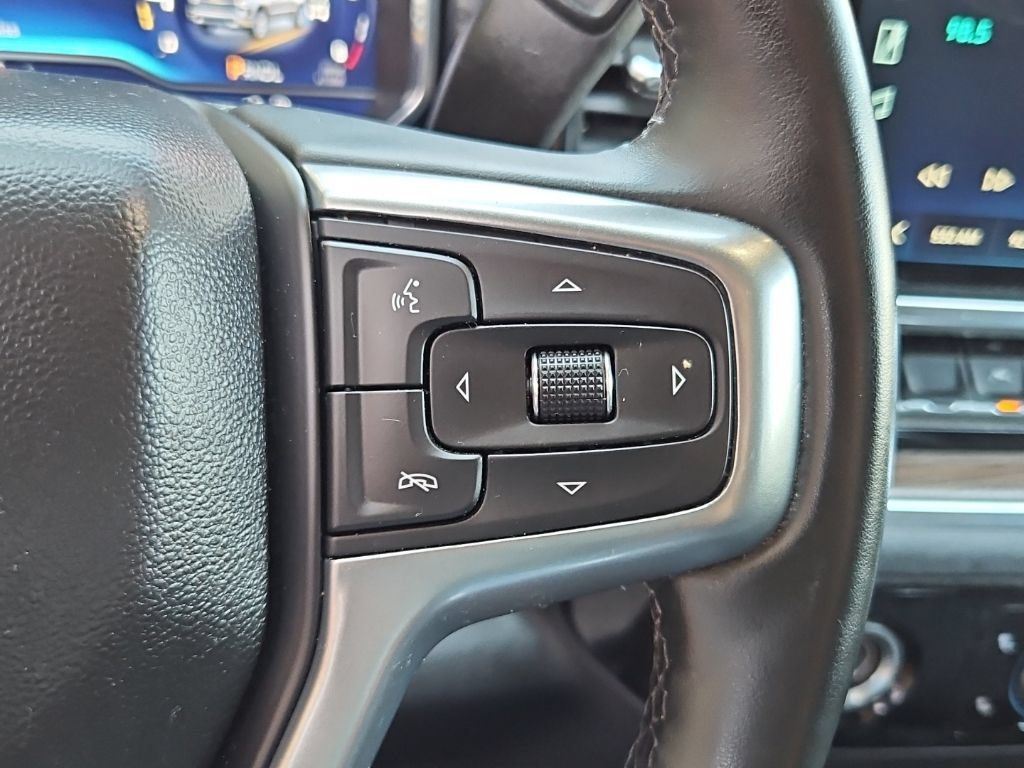 Used 2024 Chevrolet Silverado 1500 LT AWD/4WD image 12
