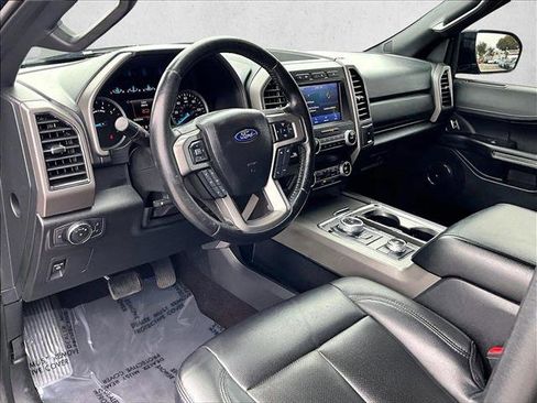 Used 2021 Ford Expedition Max XLT image 14