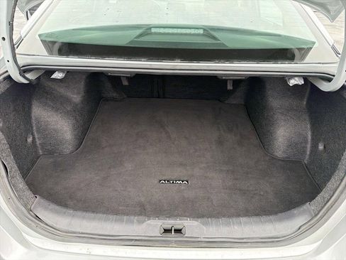 Used 2024 Nissan Altima 2.5 SV image 25