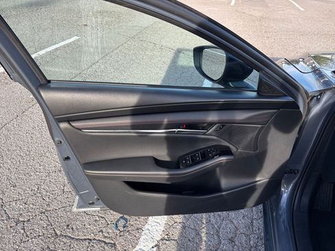 Used 2025 MAZDA MAZDA3 s image 20