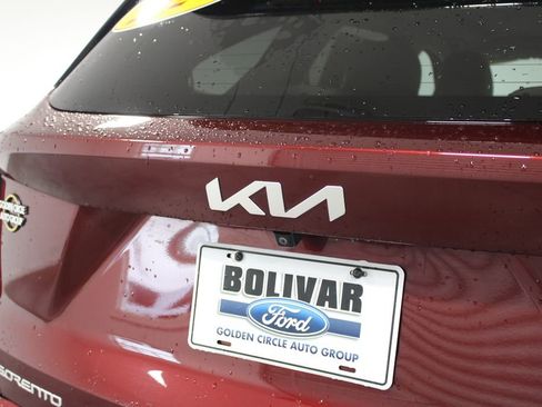 Used 2024 Kia Sorento SX image 12