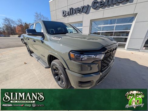 New 2026 RAM 1500 4x4 Crew Cab image 1
