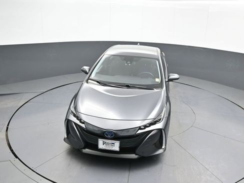 Used 2020 Toyota Prius Prime LE image 35