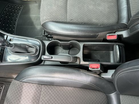 Used 2019 Buick Encore Preferred AWD/4WD image 22