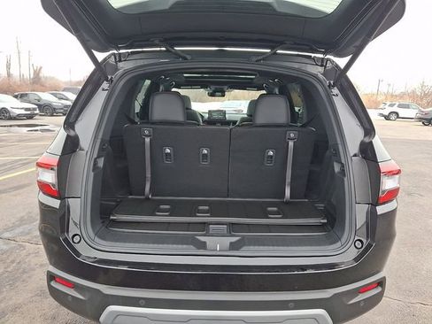 Certified 2025 Honda Pilot TrailSport image 31