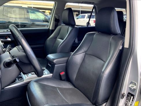 Used 2023 Toyota 4Runner Limited RWD image 11