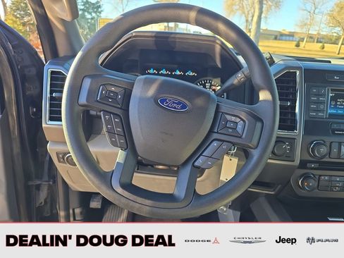 Used 2015 Ford F150 XLT image 15