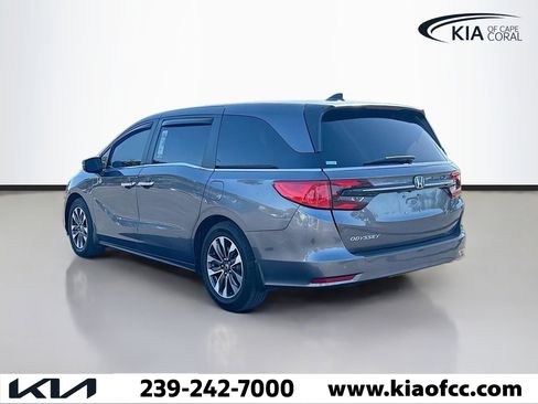 Used 2023 Honda Odyssey EX-L image 3