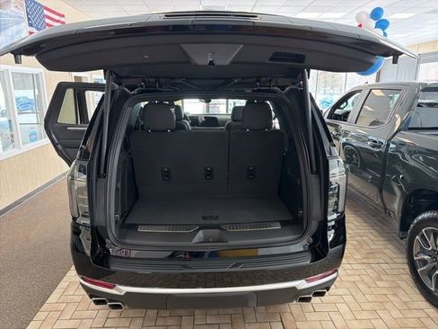 New 2026 Chevrolet Tahoe High Country w/ Sun And Tow Package AWD/4WD image 12