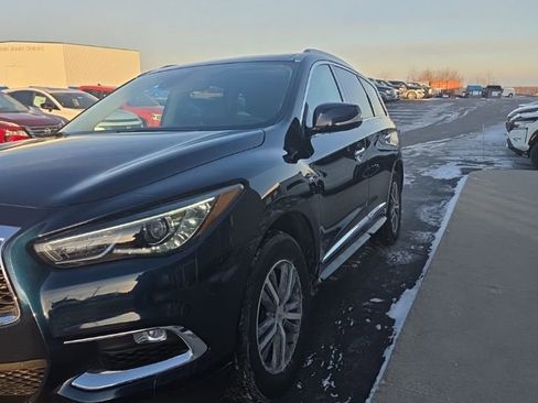 Used 2020 INFINITI QX60 Luxe w/ Essential Package image 6