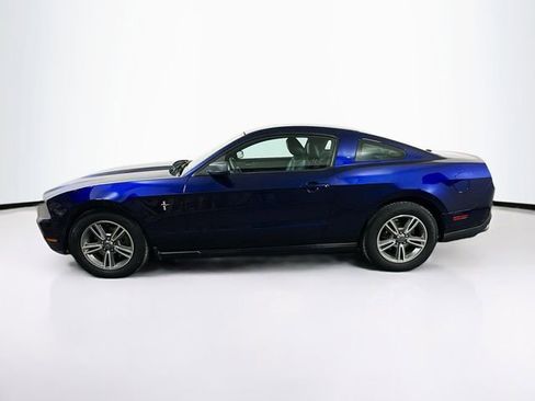 Used 2011 Ford Mustang Premium image 5