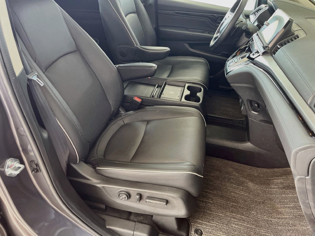 Used 2025 Honda Odyssey Touring image 32
