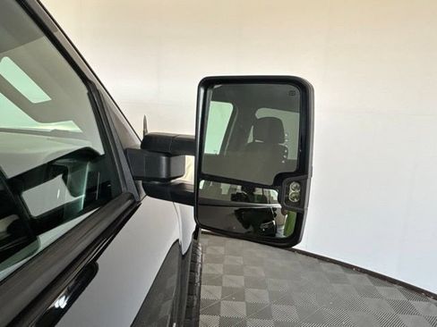 Used 2017 Chevrolet Silverado 1500 LT w/ All Star Edition AWD/4WD image 34
