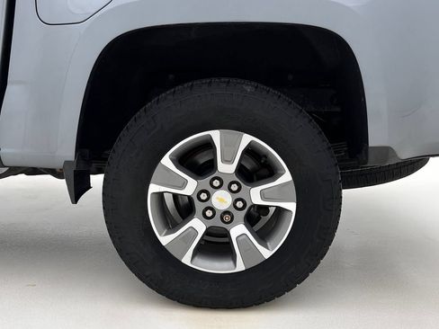 Used 2018 Chevrolet Colorado Z71 AWD/4WD image 28