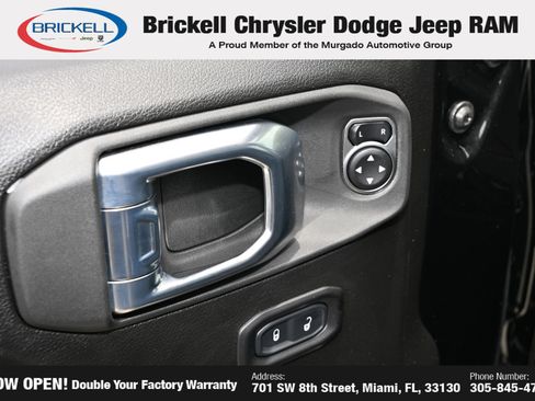 Used 2026 Jeep Wrangler Unlimited Rubicon AWD/4WD image 25