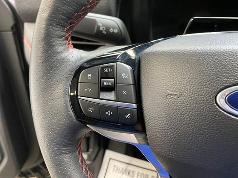 Used 2025 Ford Explorer ST-Line w/ ST-Line Street Pack image 31