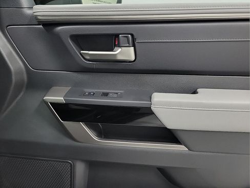 Certified 2025 Toyota Tundra Limited AWD/4WD image 17