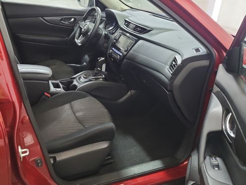 Used 2019 Nissan Rogue SV AWD/4WD image 11