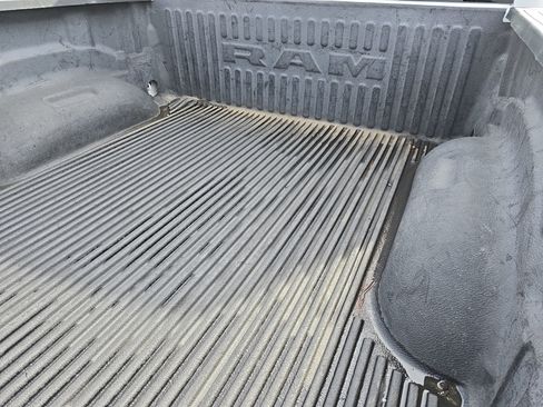 Used 2024 RAM 1500 Laramie image 14