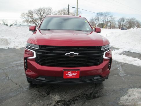 Used 2023 Chevrolet Suburban RST w/ Luxury Package image 12