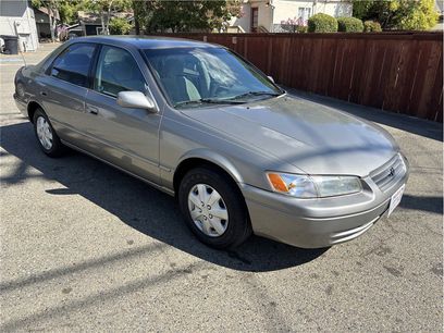 Used 1998 Toyota Camry CE