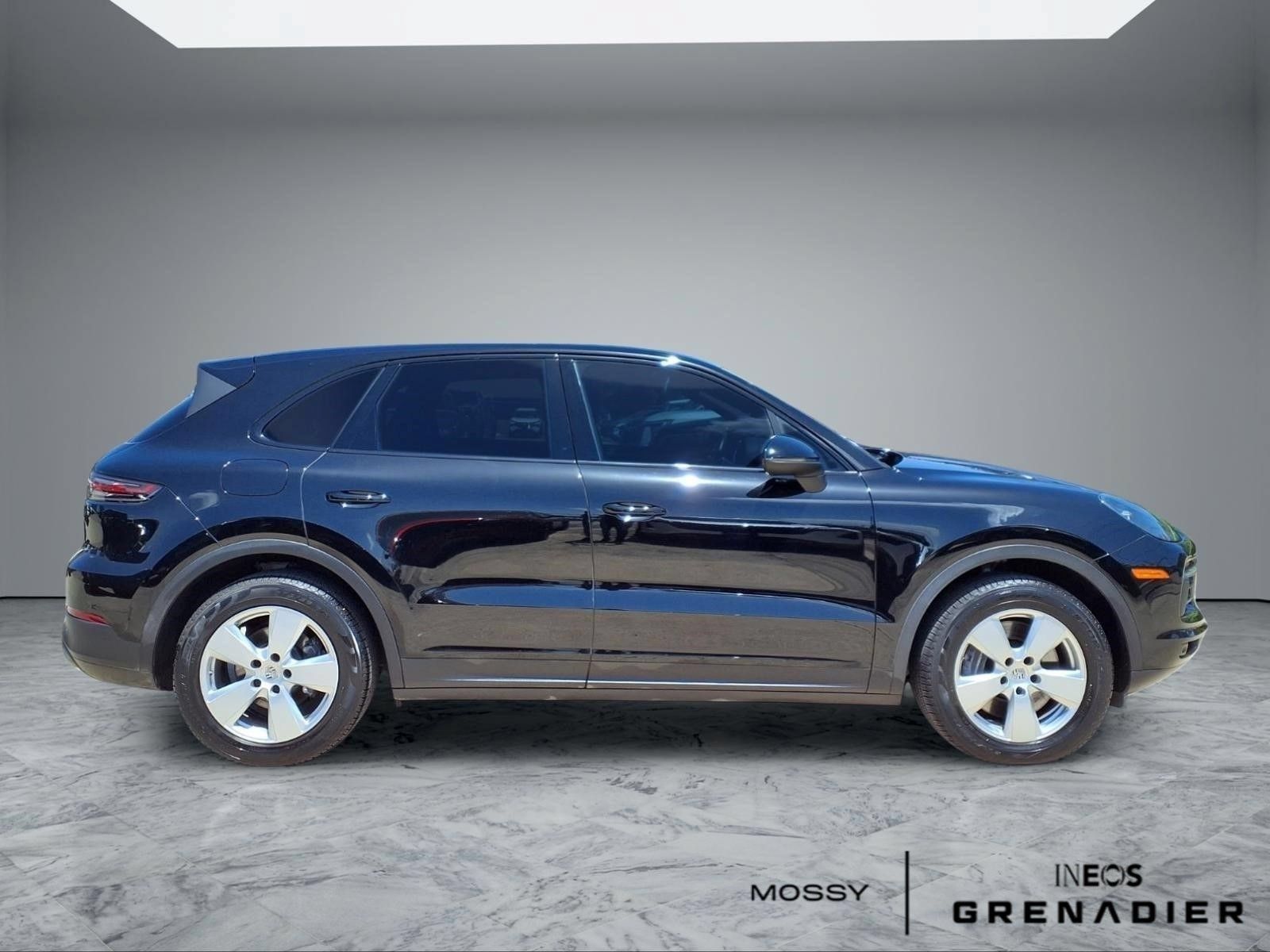 Used 2021 Porsche Cayenne AWD/4WD image 8
